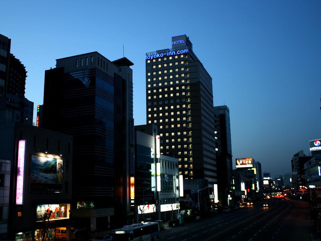 Toyoko-Inn Busan Jungang Station Extérieur photo